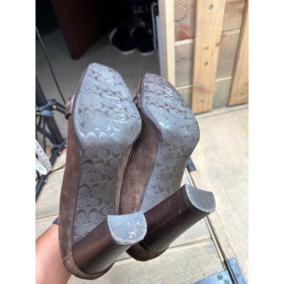 Coach Leatherware Brown Suede & Leather Tassel Heels Size 8.5 - Picture 8 of 9